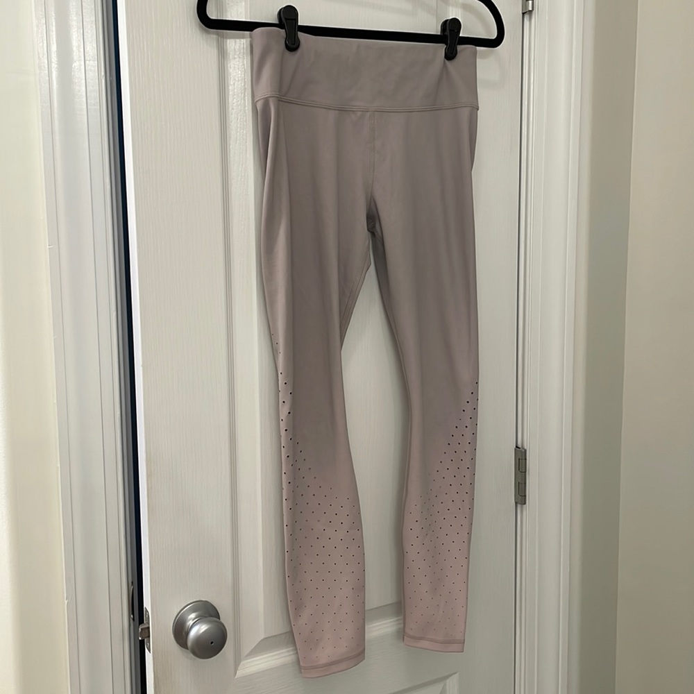 Athleta Ombre Laser Cut 7/8 Legging